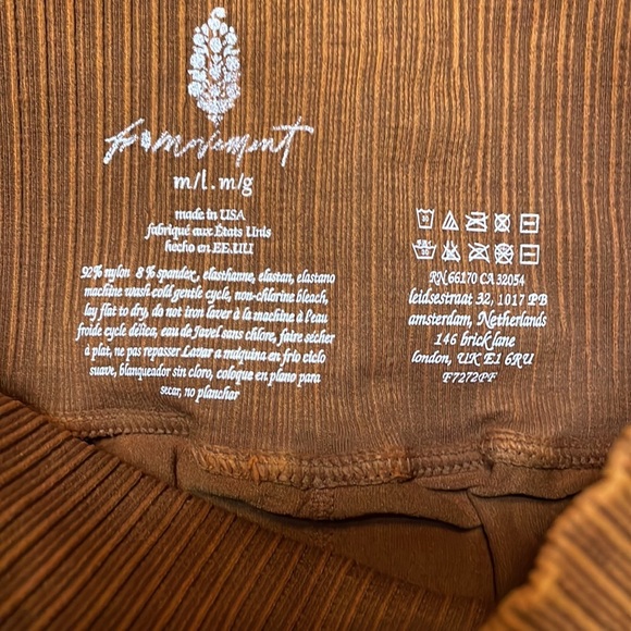 Free People Movement Good Karma Flare Pant Toasted Coconut M/L NEW - Picture 4 of 4